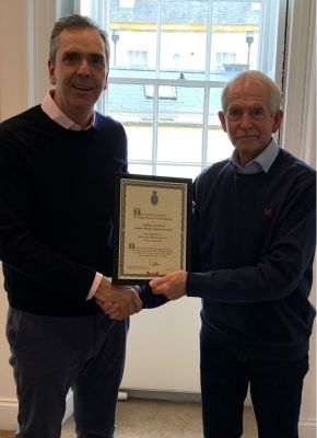 1 February 2023 – After the final induction meeting with my successor in nom, Henry Robinson, Julian Archard the Under Sheriff of Gloucestershire receives a High Sheriff’s Award for being my ‘personal emergency service’ over the past year, and a thoroughly good chap. 